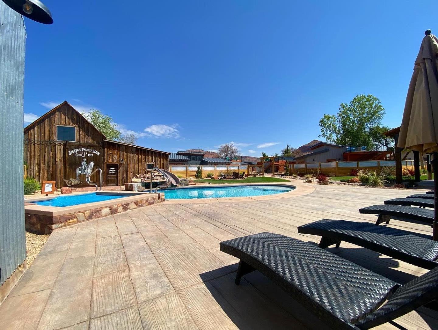 Timber & Tin G 2Bed 2Bath W Pool & Rooftop Deck Kanab Eksteriør billede
